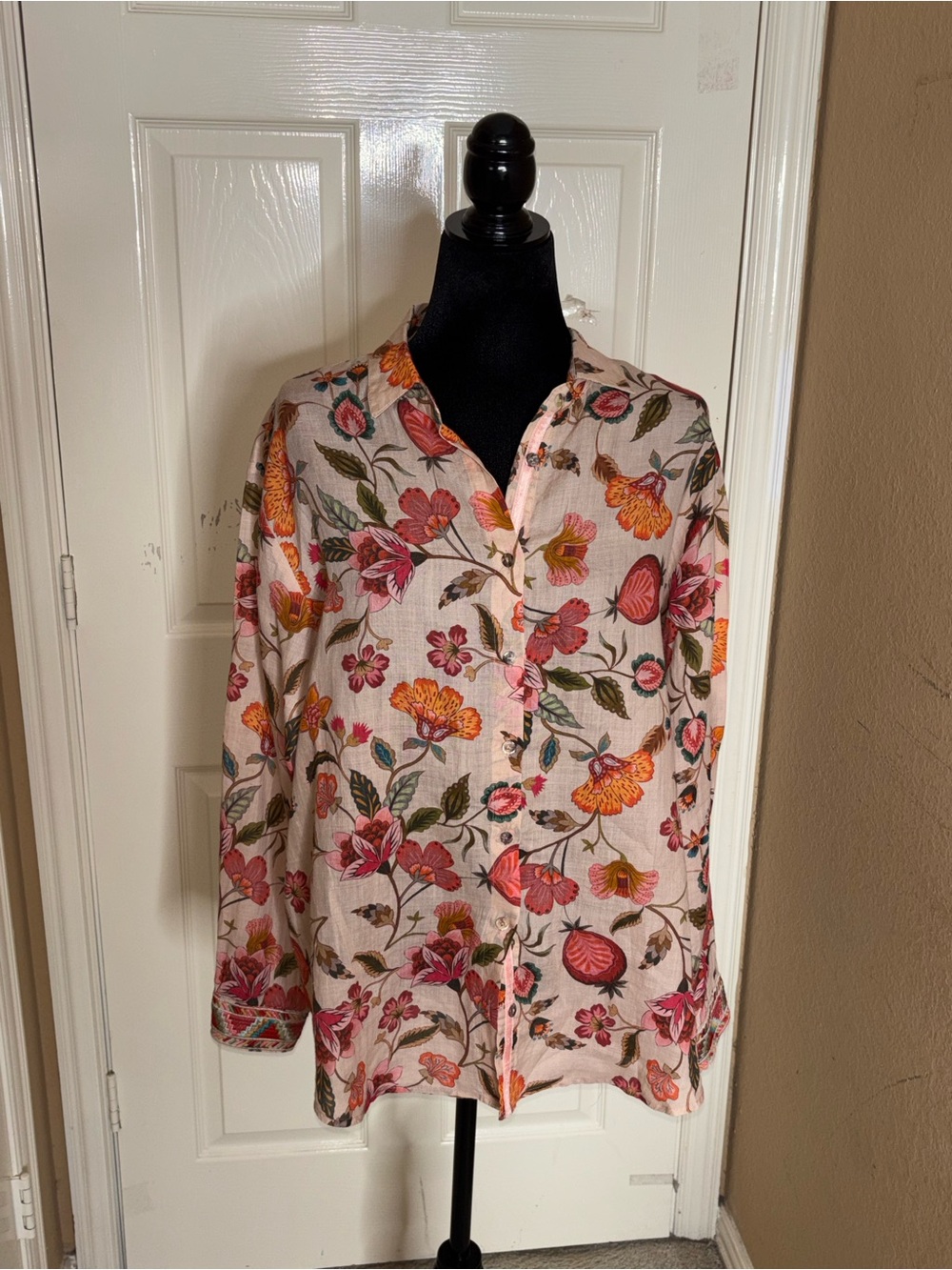 JOHNNY WAS Workshop Peach Floral Ramie Button Down Shirt Blouse Size Medium